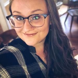 Meet your Posher, Becca